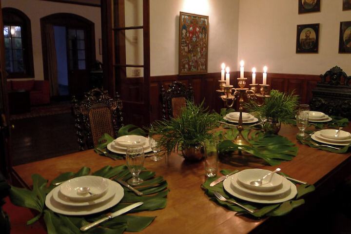 Dining Photos