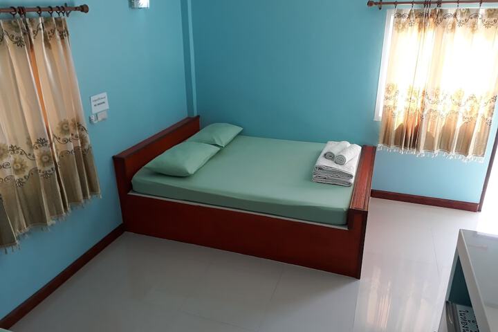 Room 10 of 49