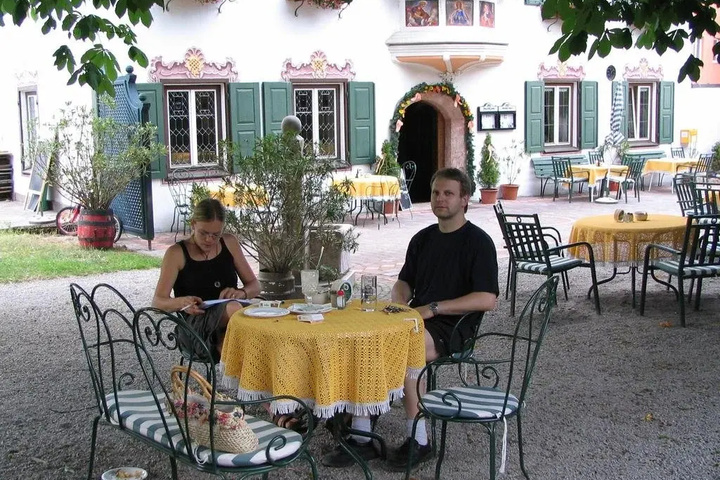 Dining 12 of 20