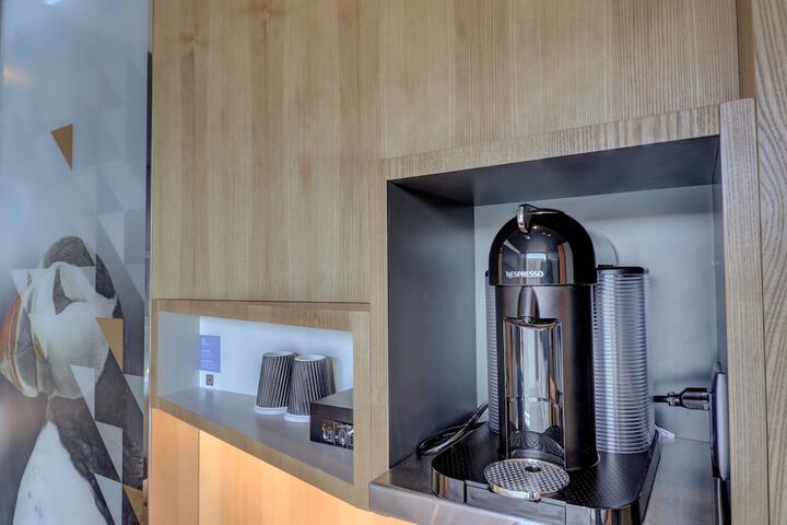 Room amenity