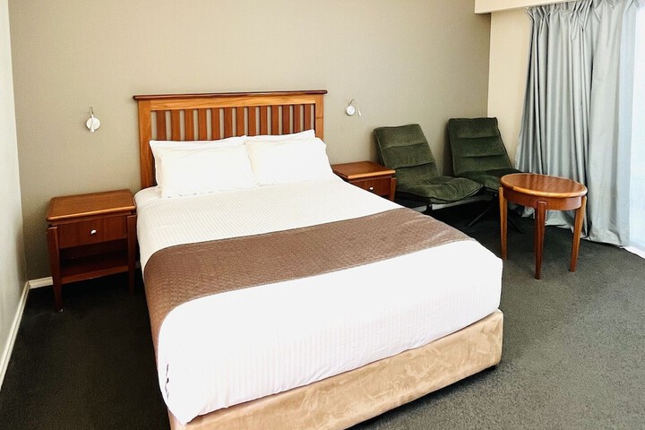 Room 44 of 54