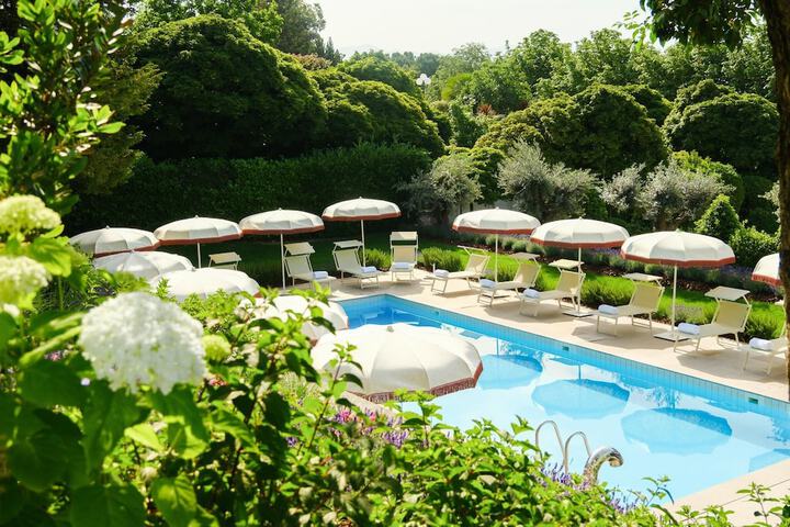 Pool 38 of 49