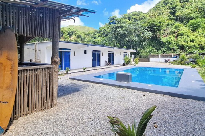 Pool 9 of 13