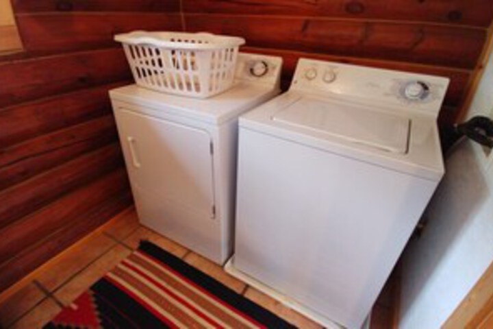 Laundry 14 of 33