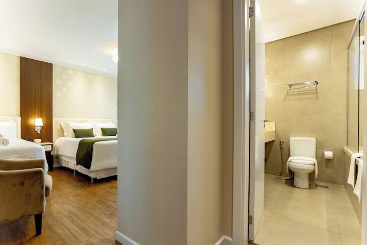 Room 40 of 257