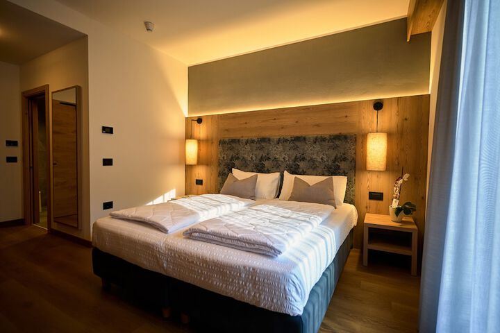 Room 20 of 64