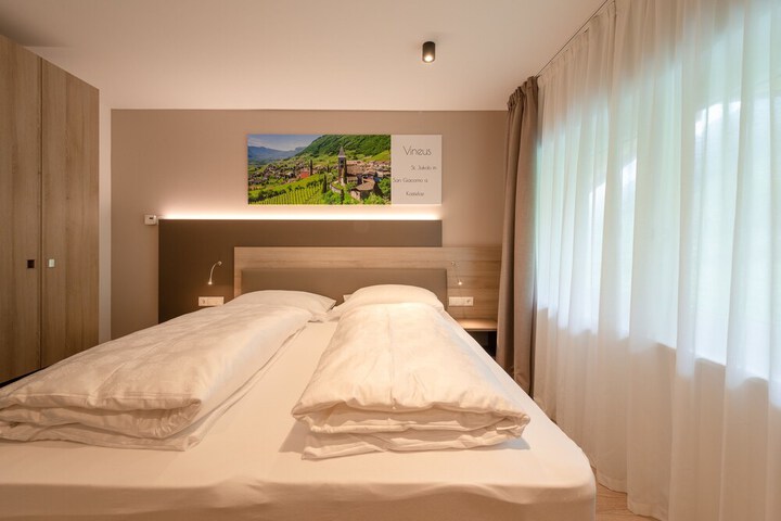 Room 38 of 172