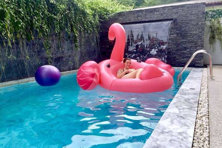 Pool 53 of 83