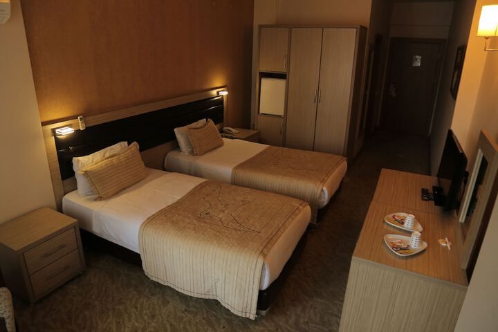 Room 29 of 64