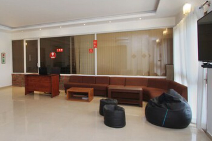 Hotel Interior 8 of 16