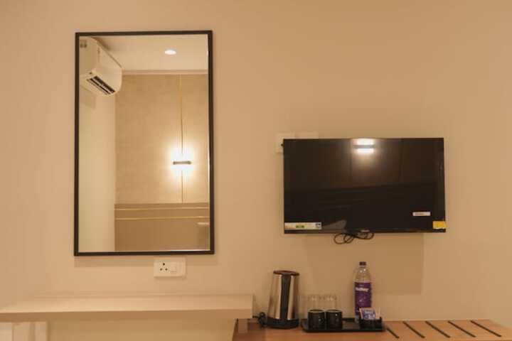 Room 7 of 20