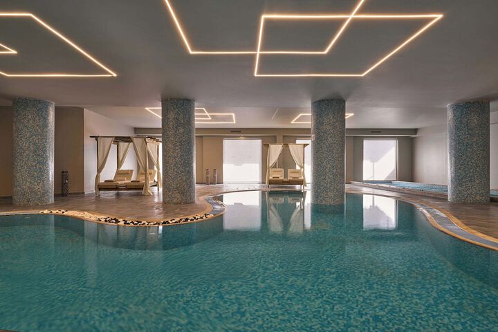 Pool 69 of 113