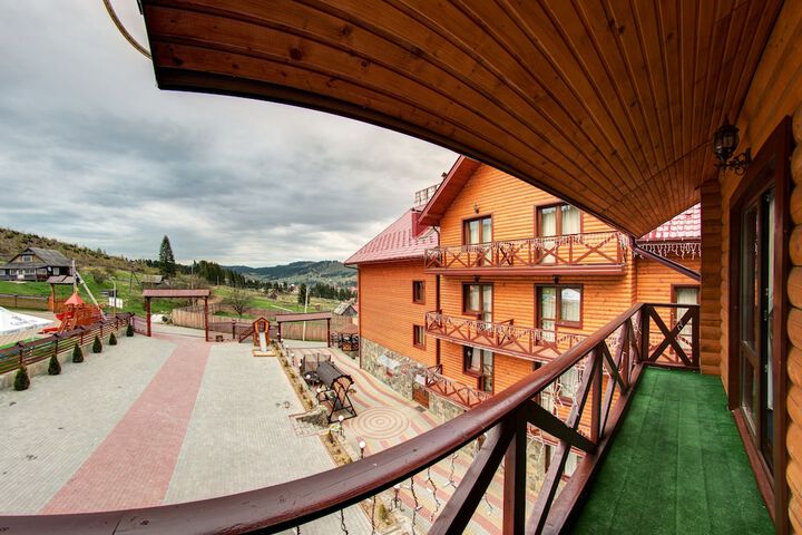Terrace/Patio 19 of 43