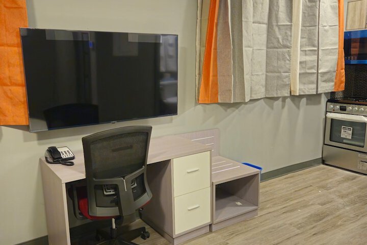 Room 14 of 43