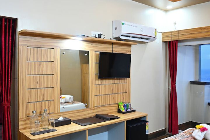 Room 25 of 52