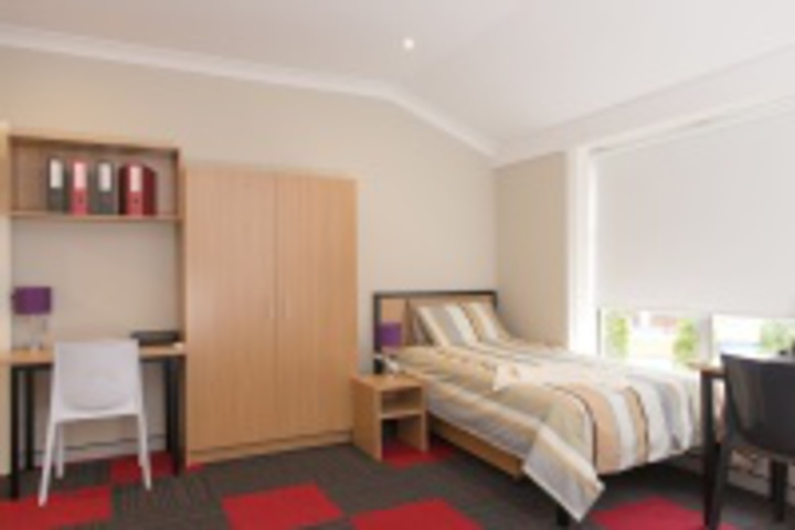 Room 113 of 288