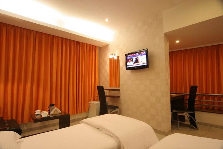 Room 14 of 61