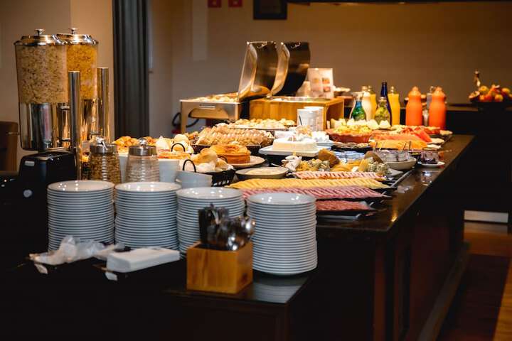 Dining 63 of 74