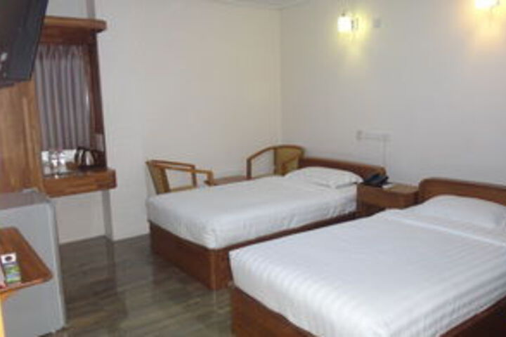 Room 28 of 39