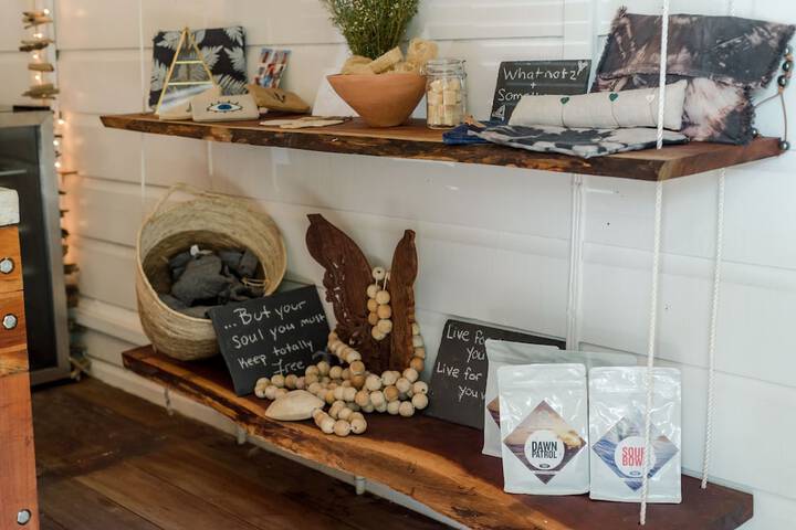 Gift Shop 88 of 141