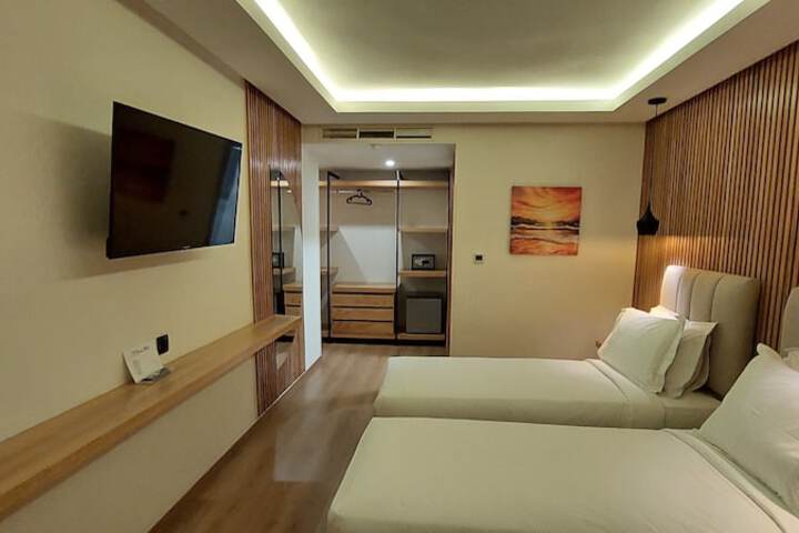 Room 31 of 84