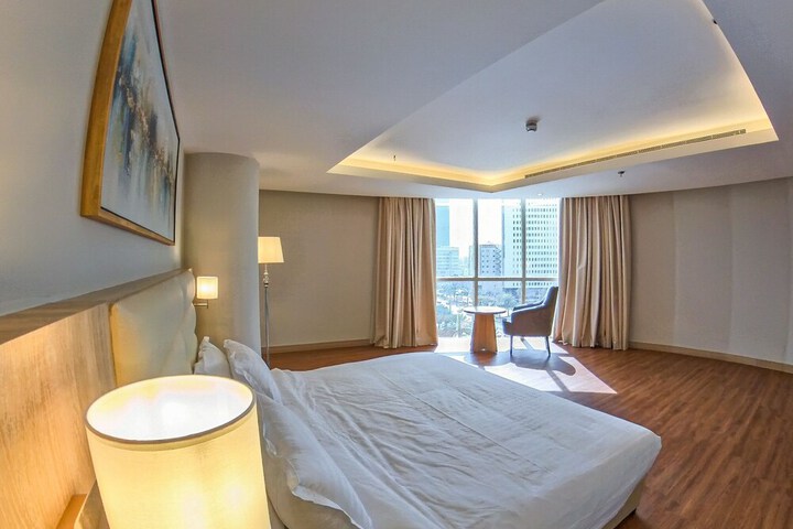 Room 17 of 26