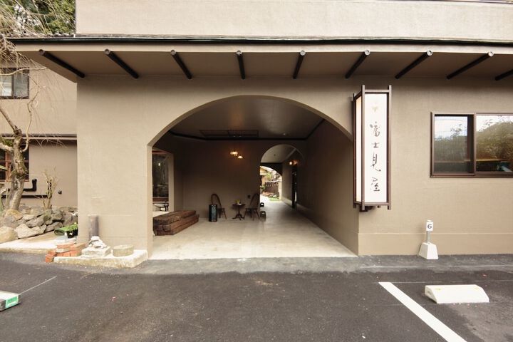 Hotel 12 of 12