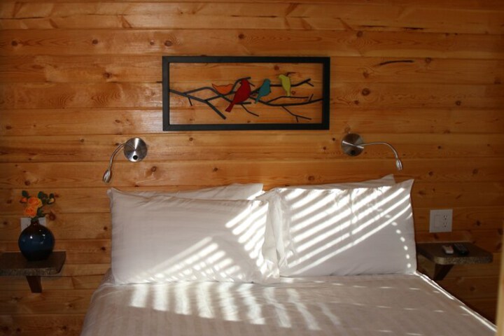 Room 3 of 18