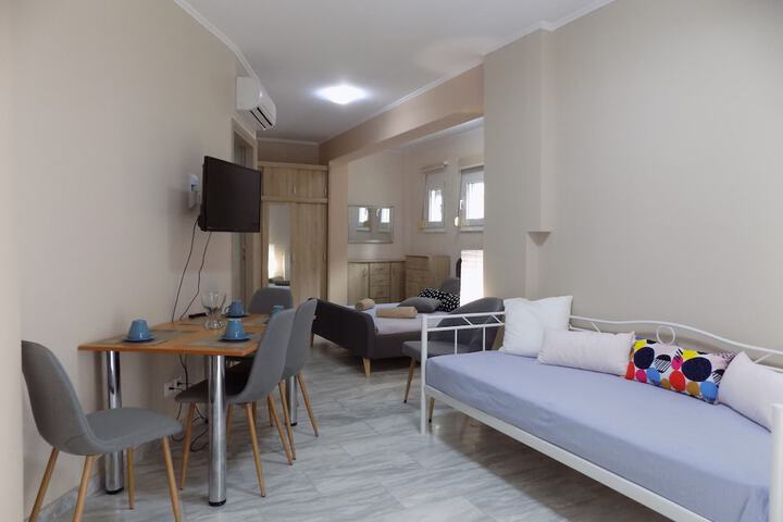 Room 2 of 54