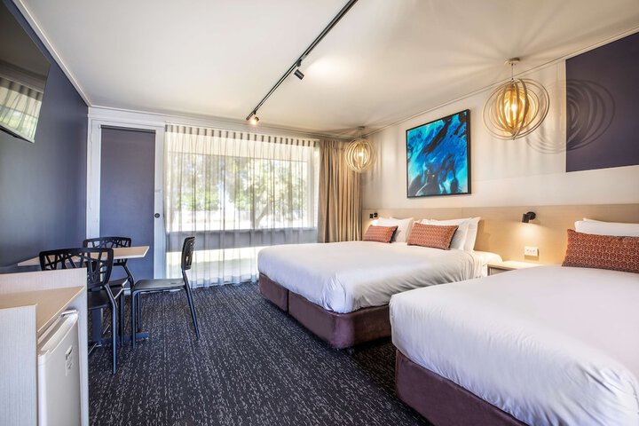 Room 15 of 47