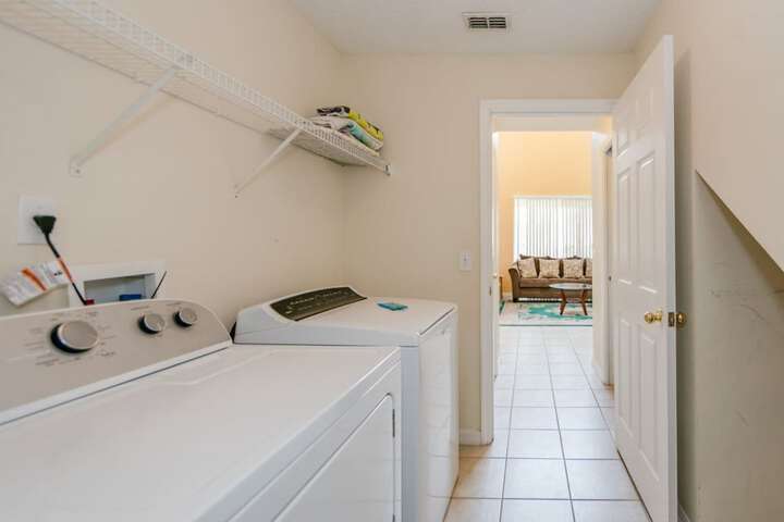 Laundry 18 of 27