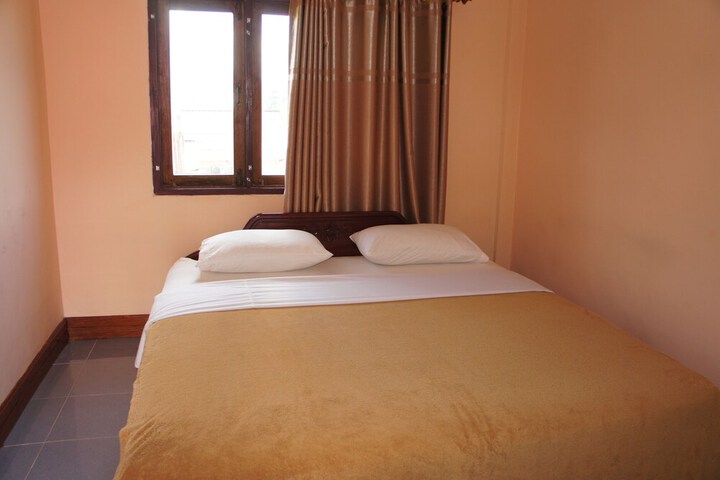 Room 15 of 26