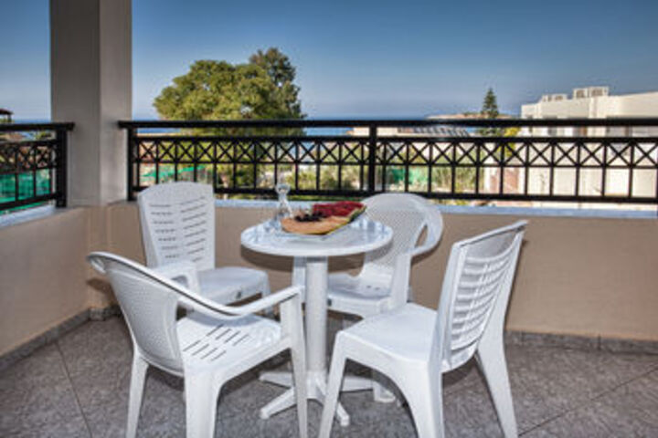 Terrace/Patio 2 of 59