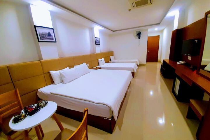 Room 21 of 46