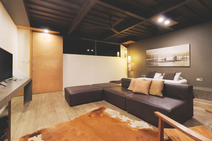 Room 14 of 56