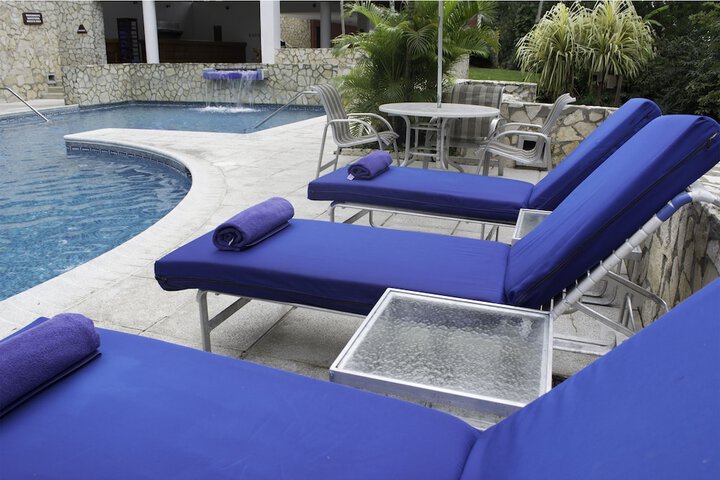 Pool Hotel