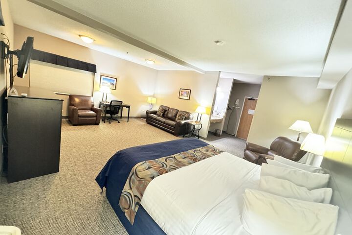 Room 11 of 42