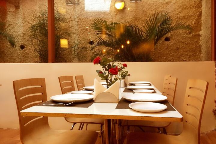 Dining Photos