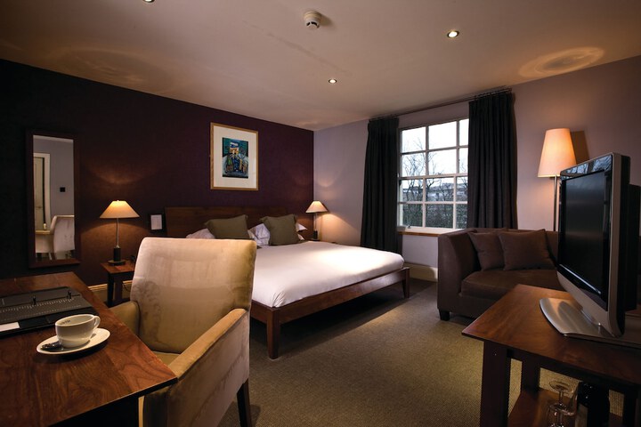 Room 5 of 67