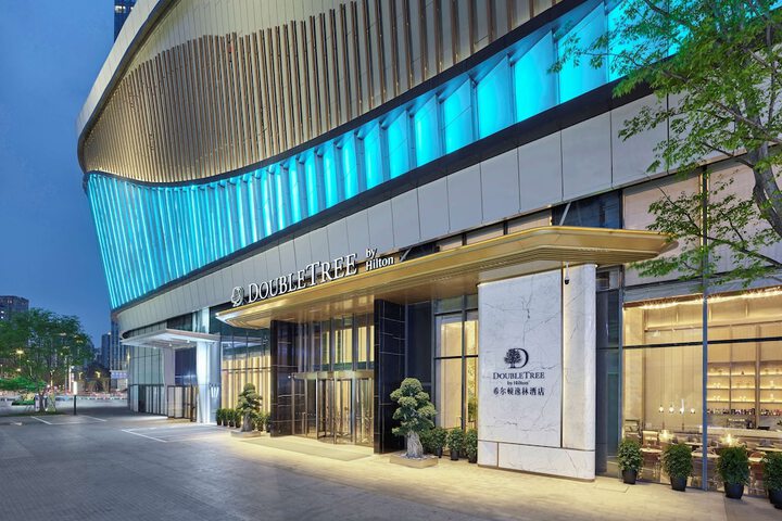DoubleTree by Hilton Chengdu Riverside - Close to Panda Base and Chengdu East Railway in Chengdu