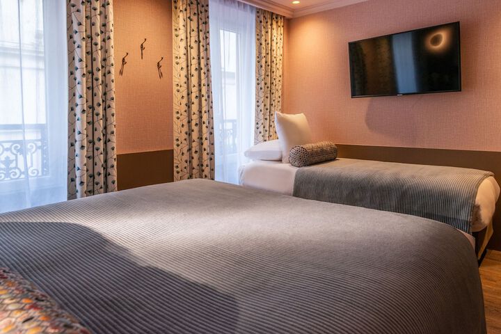 Room 18 of 40