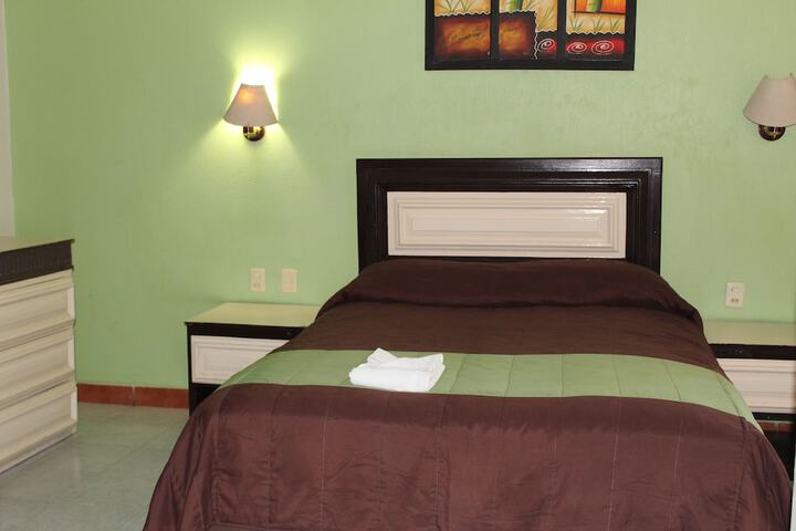 Room 12 of 15