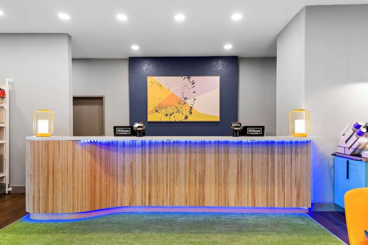 Hotel Interior 4 of 34