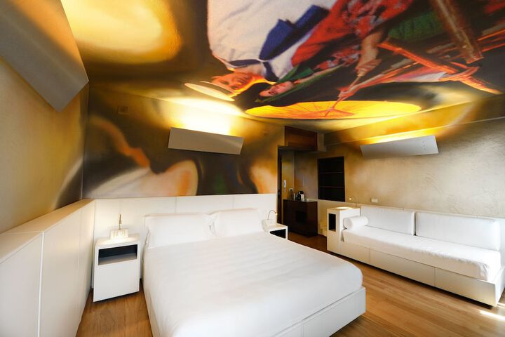 City Centre Rooms and Apartments