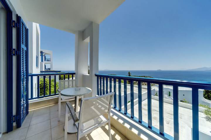 Terrace/Patio 105 of 107