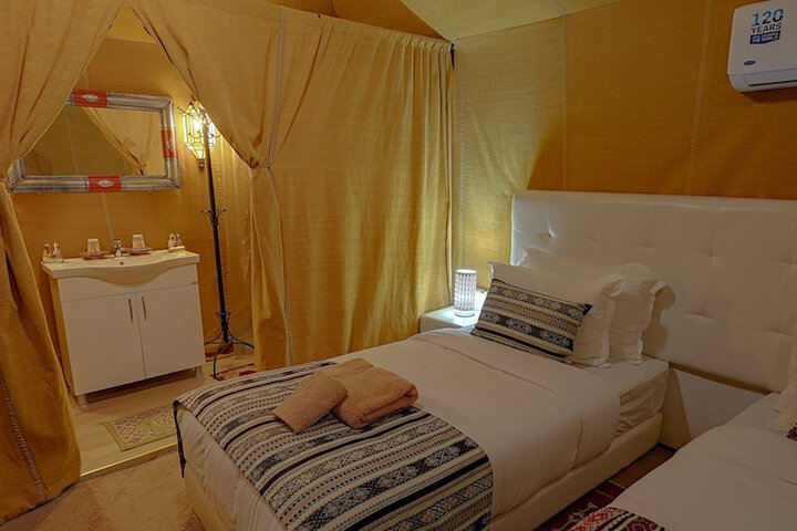 Room 22 of 80
