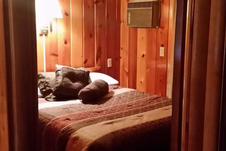 Room 19 of 36