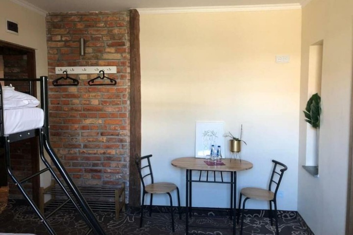 Room 47 of 60