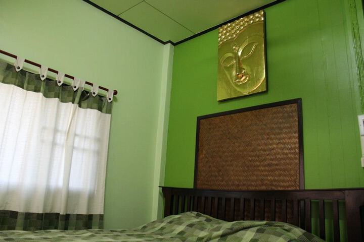 Room 20 of 25