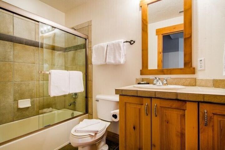 Bathroom Interior Photo